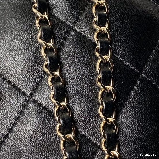 First Bag Ru BUCKET BAG CHANEL 0815